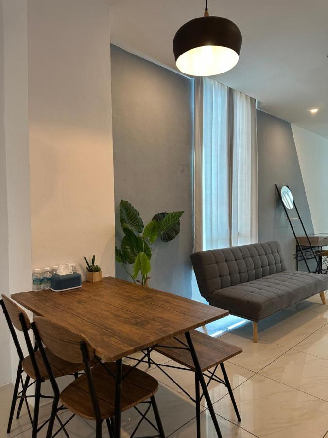 Itcc Manhattan By Stayin 5-6Pax Donggongon Bagian luar foto